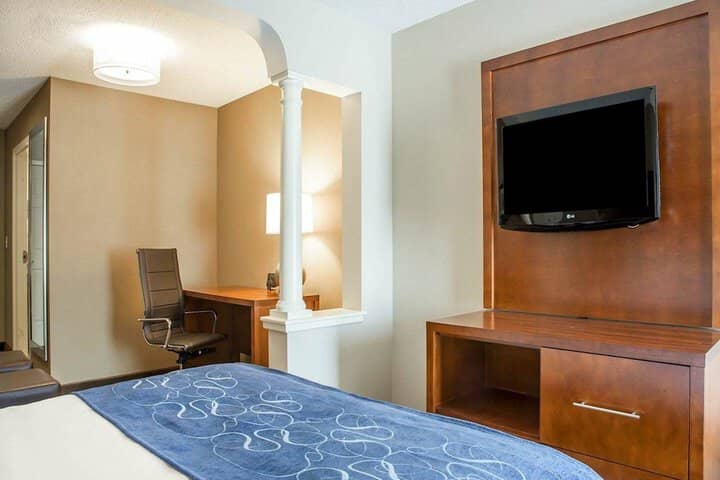 Room 11 of 46