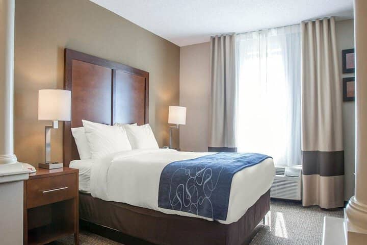 Room 9 of 46